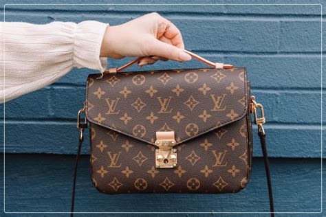 fake louis vuitton pocketbooks|louis vuitton checkbook.